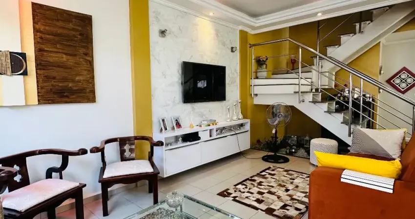 Casa com 4 Quartos – 01 master com varanda e Espaço Gourmet – Raiz